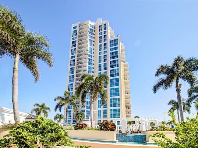 Building Photo - 400 Beach Dr NE Unit 1702