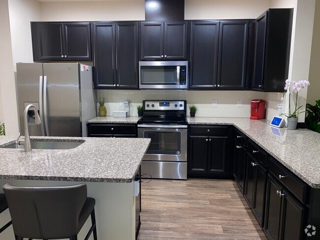 Building Photo - 6549 Calamondin Dr Rental