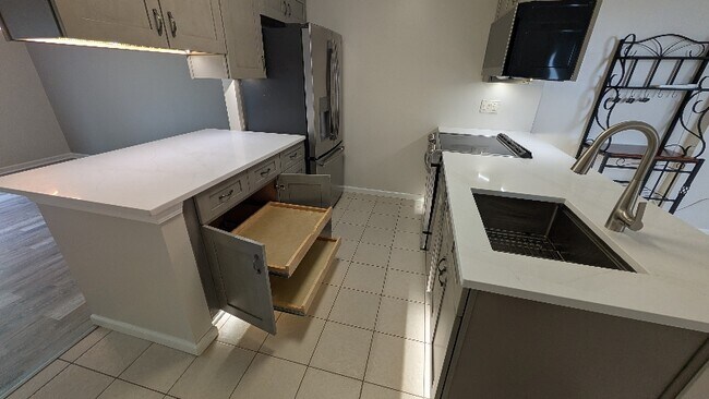 Photo - 146 Villa Dr