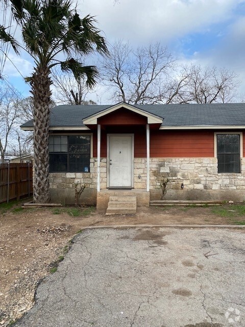 Building Photo - 309 S Avenue C Unit A Rental