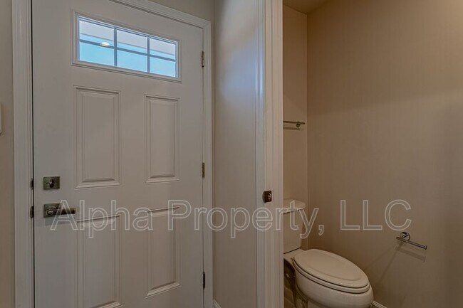 Photo - 3002 Oaksmere Dr