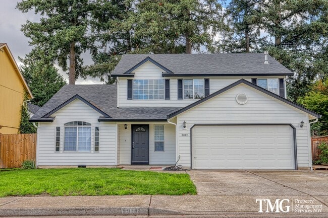 Photo - **MI Special: Feb Rent Free!!** 4 Bed 2.5 Bath Home Near Parks, Shopping, and Dining. Main Level ...