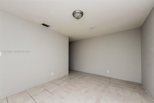 Photo - 2220 NW 44th Ave