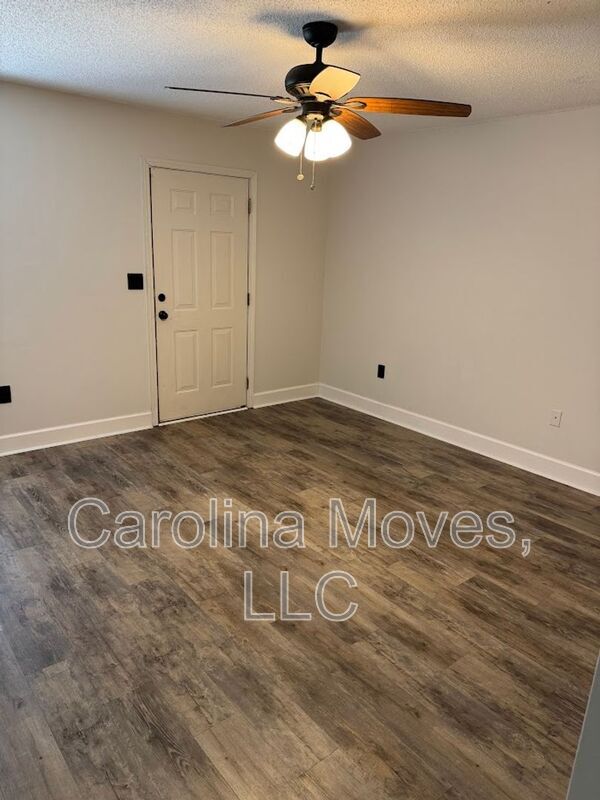 Photo - 631 Bear Dr
