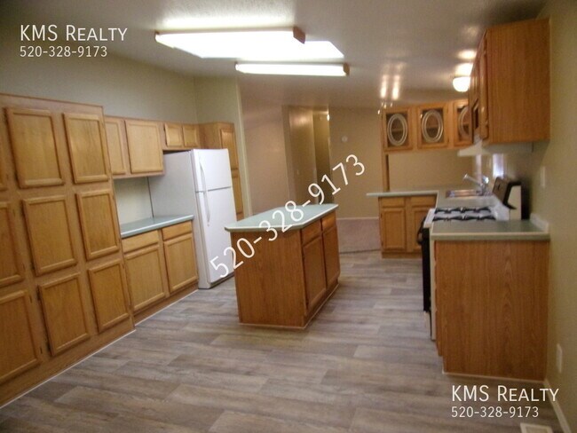Photo - 6152 E Ship Rock Dr