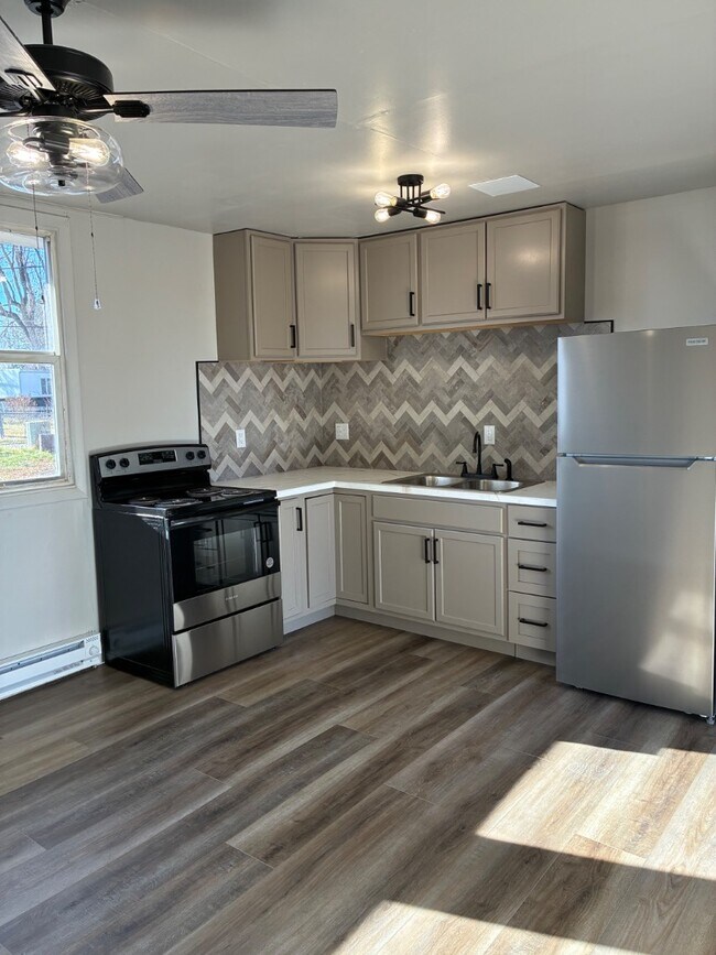 Photo - 2021 18th St