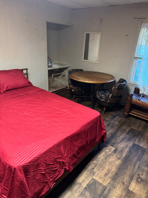 Photo - 287 E Park Ave