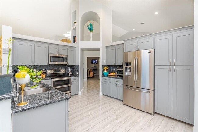 Photo - 4201 NW 66th Ave