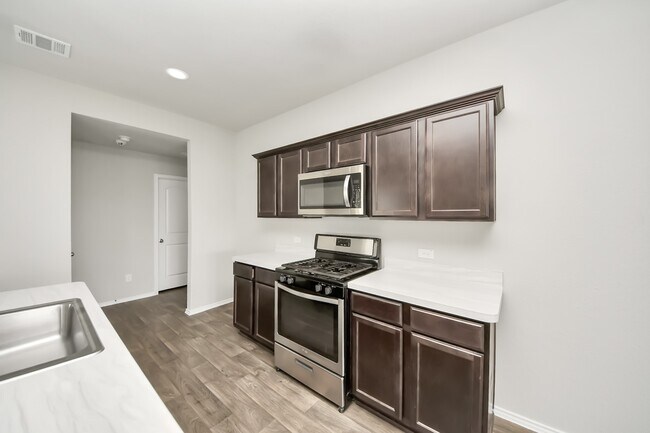 Photo - 16916 Rich Pines Dr
