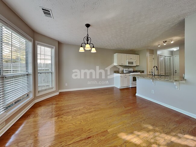 3731 Avensong Village Cir