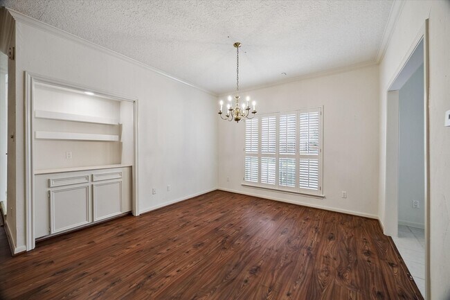 Photo - 2125 Bering Dr Unit 2125