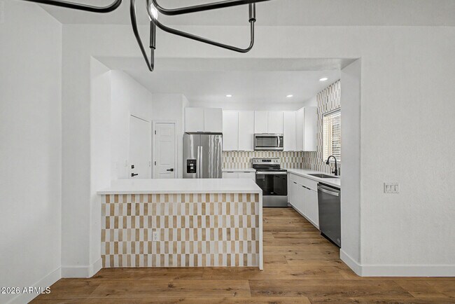 Photo - 706 E Las Colinas Pl