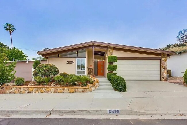 Photo - Beautiful 4BD/2BA on Baja!! Great backyard space with turf & fire pit!!