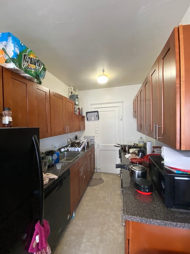 Building Photo - 1116 Boylston St Unit 29 Rental
