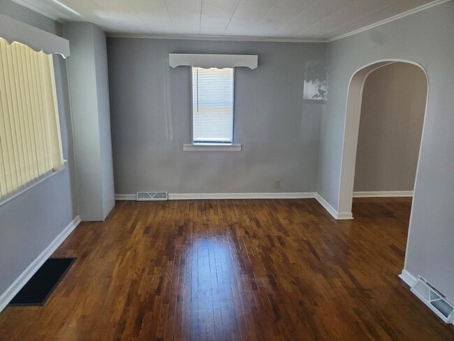 Photo - 802 S 28th St