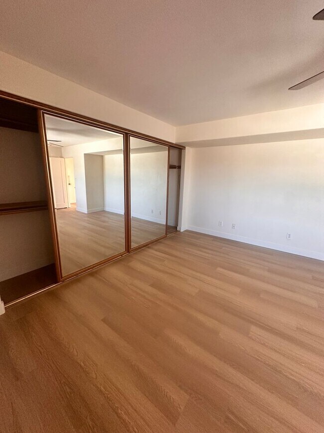 Building Photo - 6328-6332 Cleo Street Unit 6328