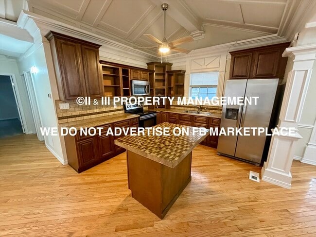 Photo - 2609 W 45th Ave