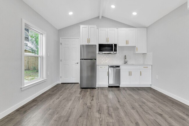 Photo - 519 Tampa Bay Growth Fund Principal LLC Unidad 519 B