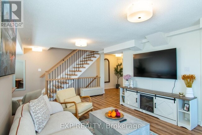 Photo - 83 Goodwin Dr