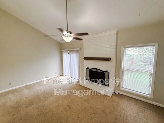 888 De Paul Dr