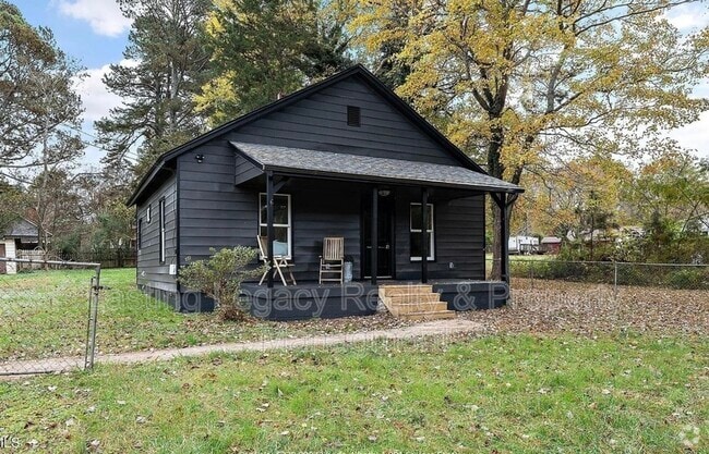 Building Photo - 617 Orange Heights Loop Rd Rental