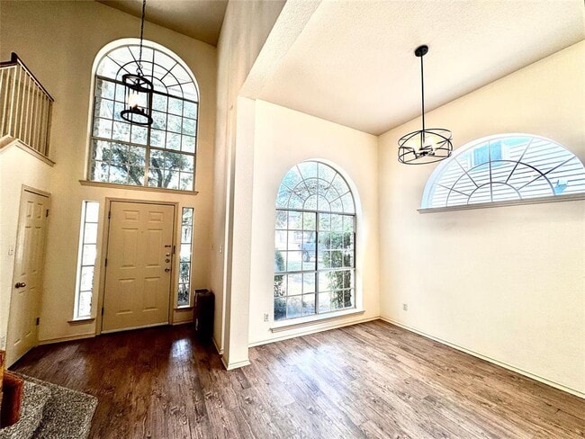 Photo - 15431 Quinley Dr