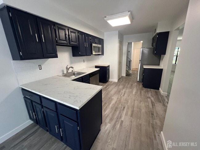 Photo - 127 Aspen Dr