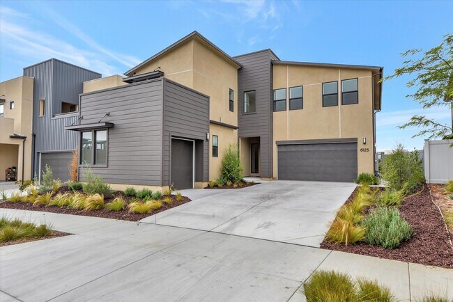 Photo - 8125 Denali Dr