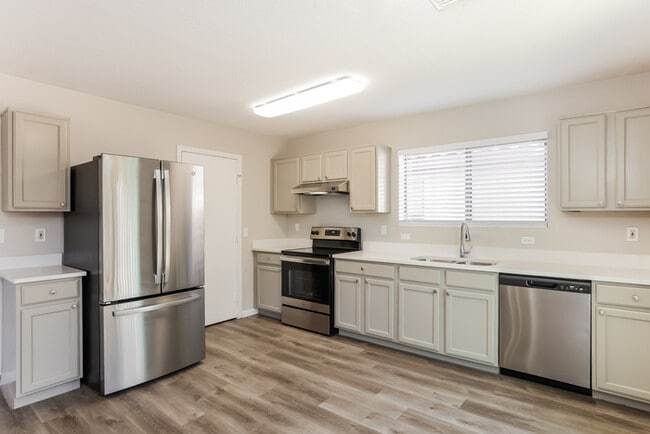 Photo - 2327 E 35th Ave