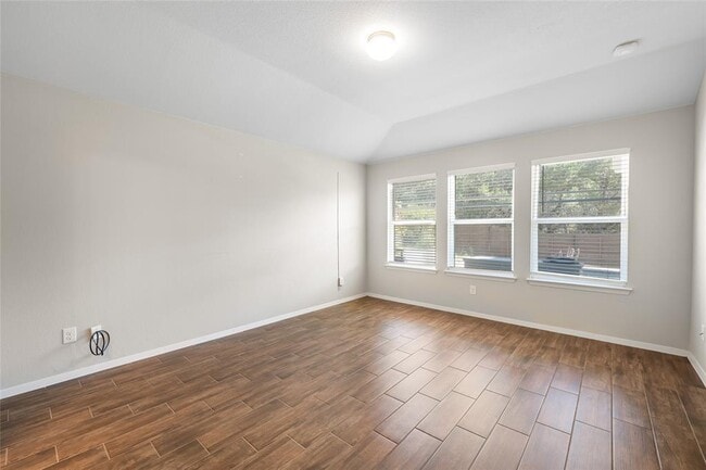 Photo - 3509 Constitution Dr