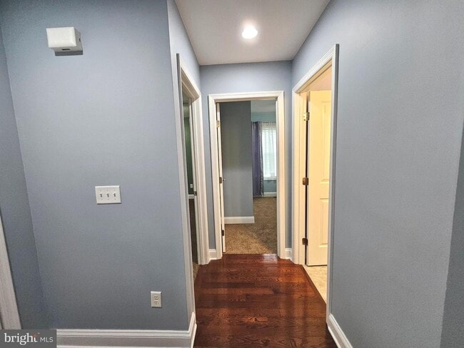 Photo - 5 Harcourt Dr