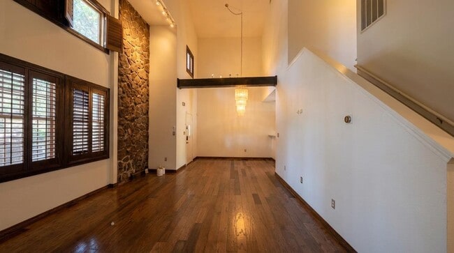 Photo - 2445 Monarch Dr Unit 704