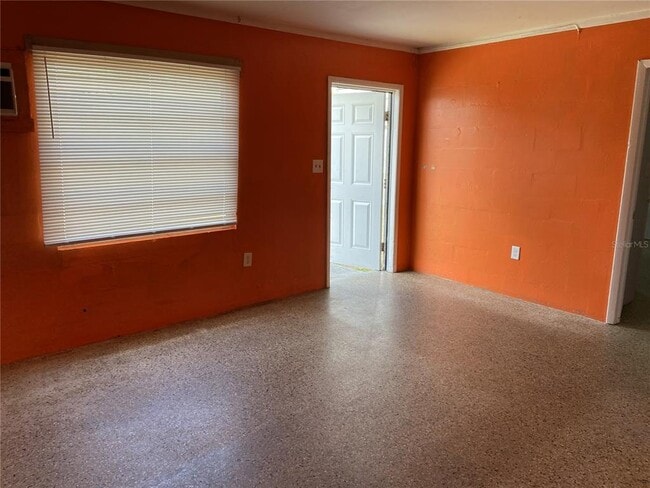 Photo - 740 W Anderson St