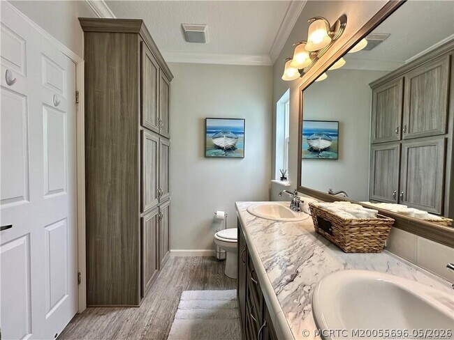 Photo - 352 NE Starboard Way