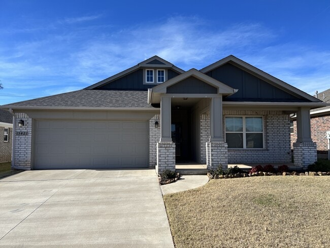 Building Photo - 13421 Watson Dr