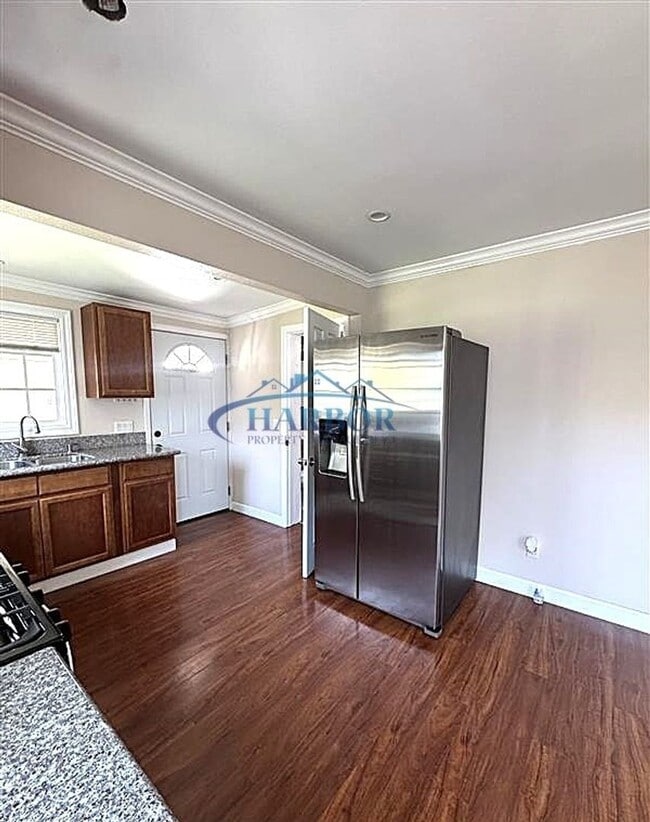 Photo - Charming Studio-Style Home with Ocean View...