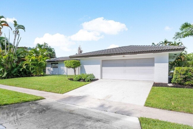 Photo - 1200 SW 8th St