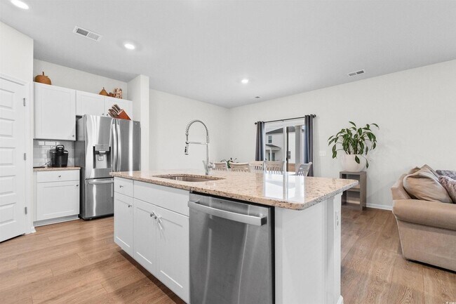 Photo - 1057 Saltgrass Way