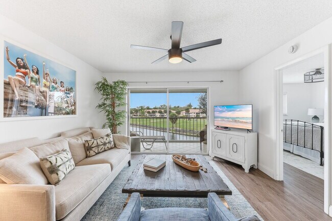 Photo - 300 Forest Lakes Blvd Unidad 312