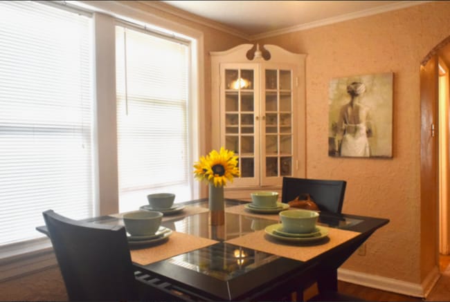 Photo - 125 W Bodley Ave Unit 2E