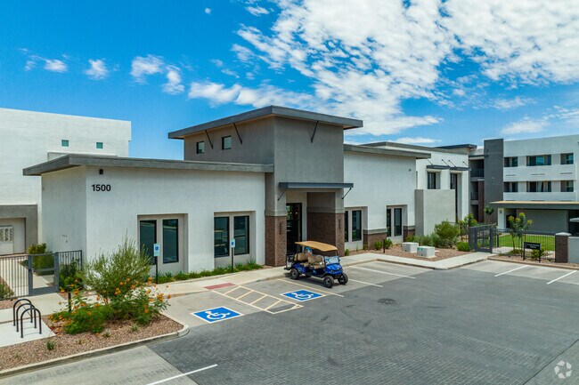 Photo - Acero Val Vista