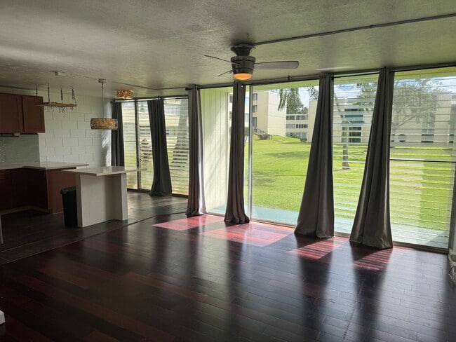 Photo - 95-021 Kuahelani Ave