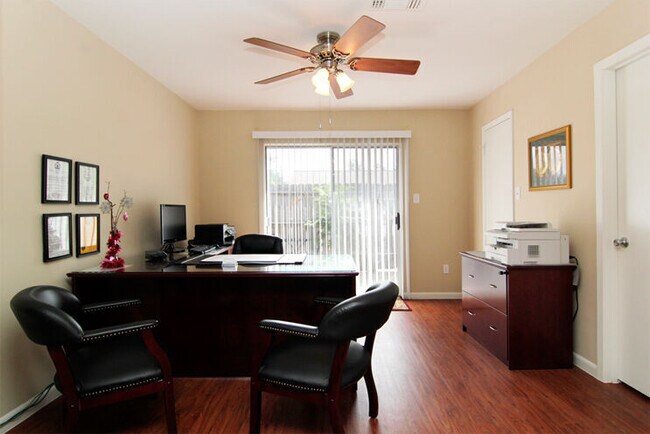 Stones Throw Apartments