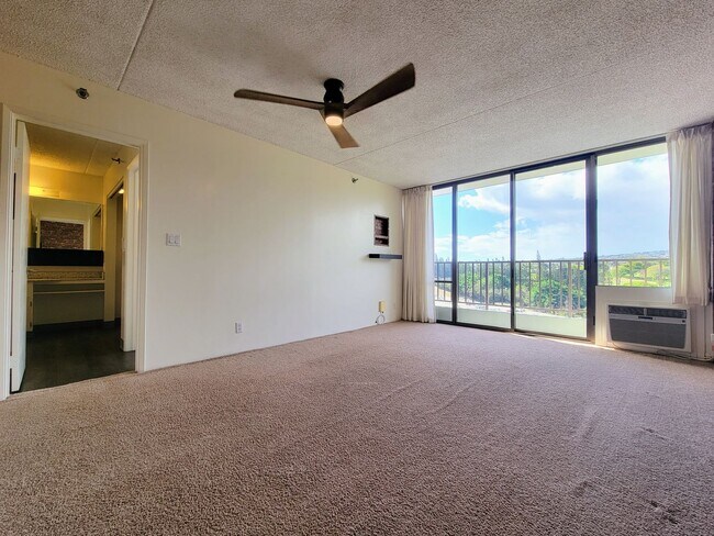 Photo - Available now | 1 bed, 1 bath mid-floor condo with open mountains views at Pearl Regency Unit 1213