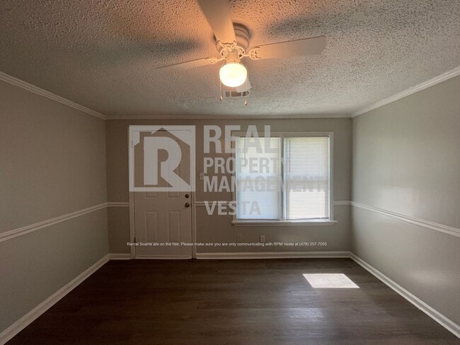 Photo - 5624 Swymer Dr Unit A