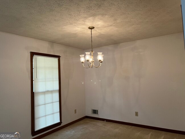 Photo - 380 Hidden Valley Dr SE