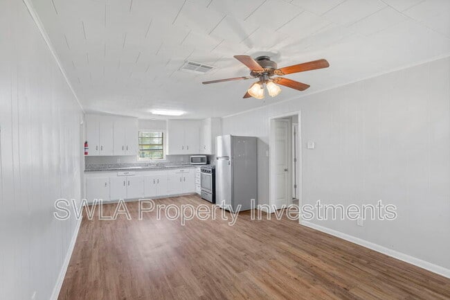 Photo - 732 Murbelle Rd