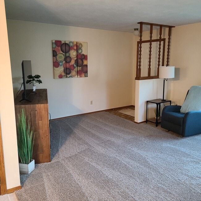 Photo - 761 Trailsway Ln