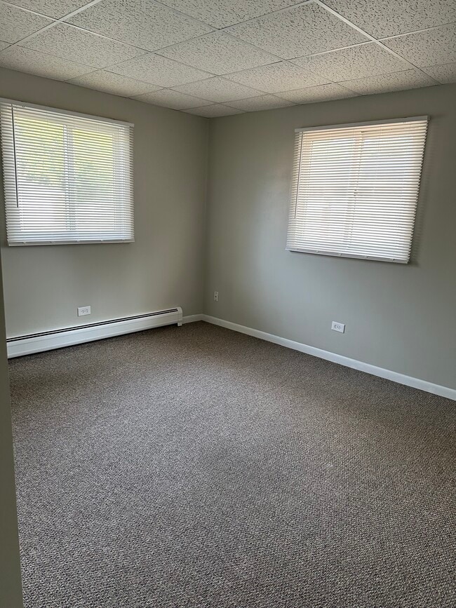 2099 Vernon Dr Unit 2