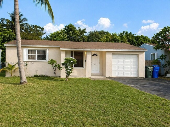 Building Photo - 2826 Monroe St